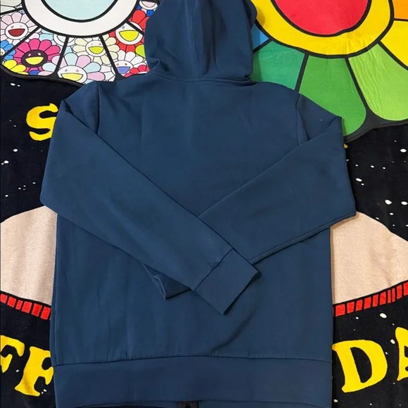 GapFit Performance Hoodie.                        ( Pre-owned ) - Picture 9 of 12